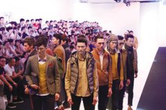 HOZZS汉哲思新品主打“艺述哲思”