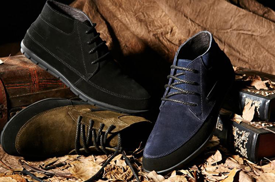 自由漫步：从数据中跑出来的鞋业黑马