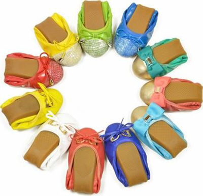 澳洲新锐设计师品牌REEMOOR推Freeroll舒卷鞋