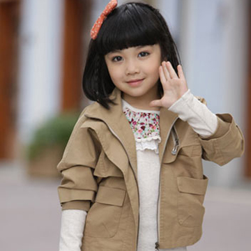 “樱桃巧克力”品牌童装装饰靓丽多姿时尚童年