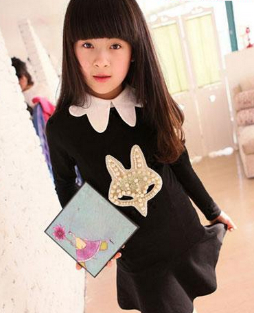 彩虹糖童装品牌独特风格引领行业时尚流行