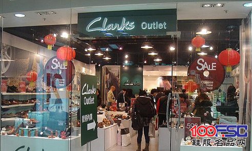 英国鞋履制造商Clarks2013年收入上涨5.5%