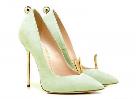 Julie Jolie可爱鞋履 高跟鞋刮起俏皮风