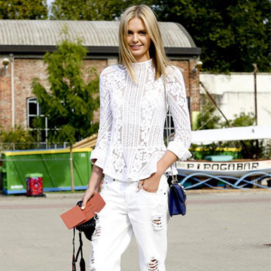 夏日全白清凉装扮 清爽解热时髦有型