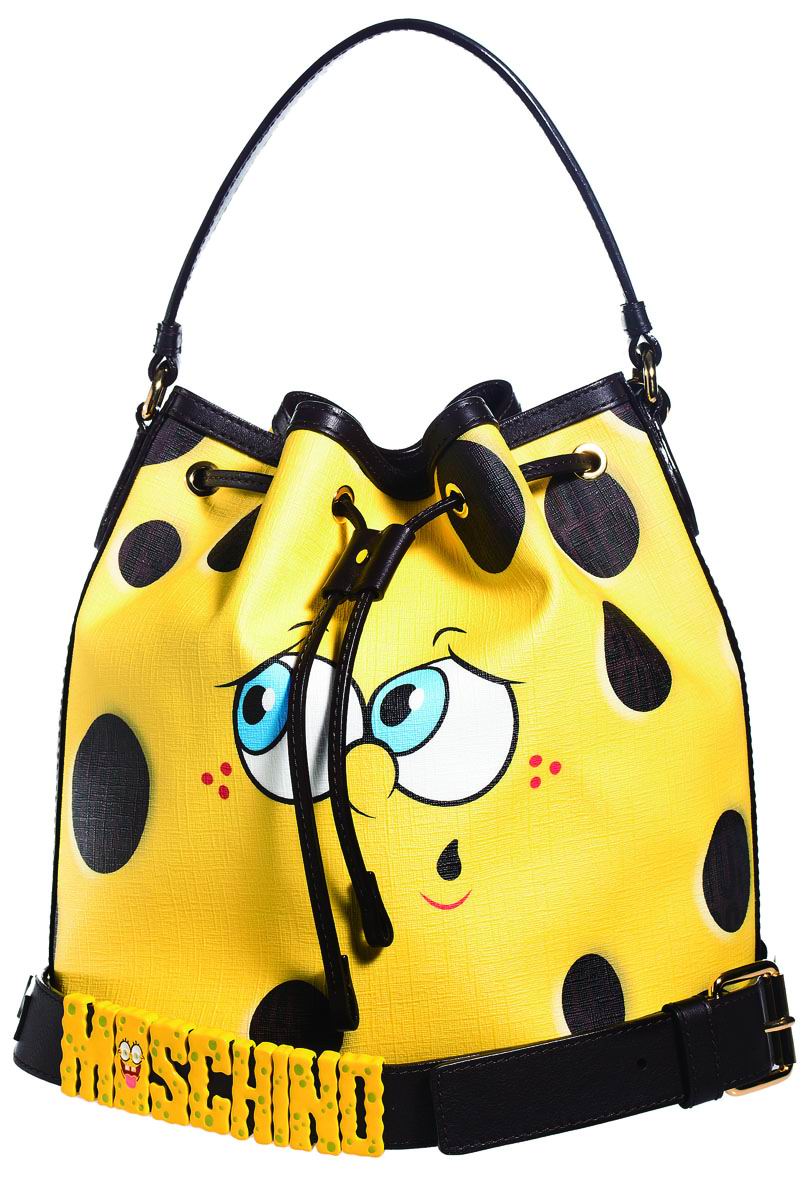 设计师品牌MOSCHINO推出海绵宝宝水桶包