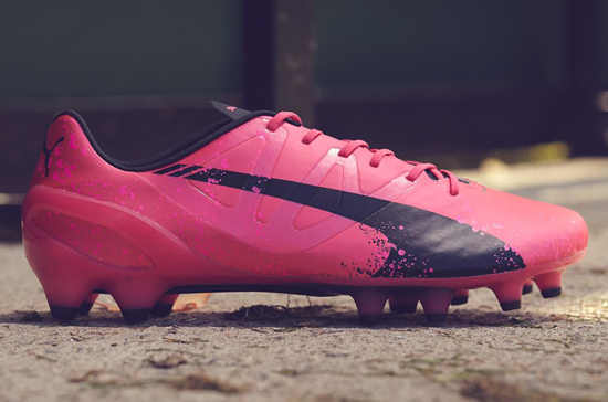 PUMA发布限量版evoSPEED 1.3 Project Pink战靴