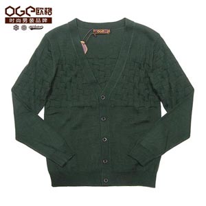 OGE欧格秋冬新款纯色时尚简约针织暗纹特色休闲长袖毛衣