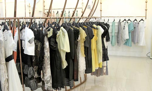 蜜思罗雅店面形象展示