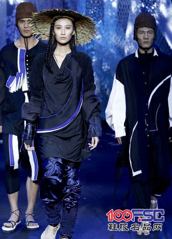 邱雨玟&张肇达举办时尚艺术秀