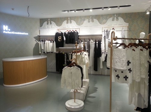 完美组合女装店图片/实体店