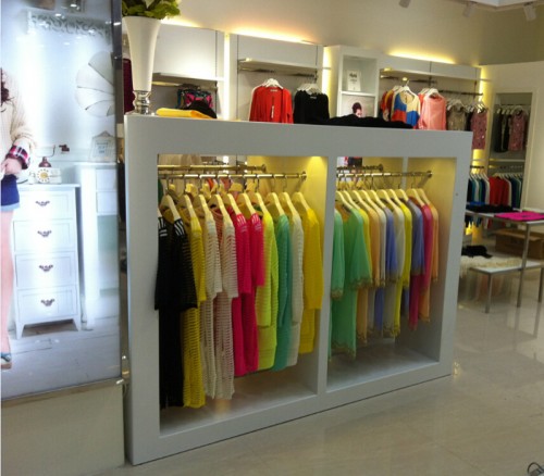 优雅时光女装店实体店