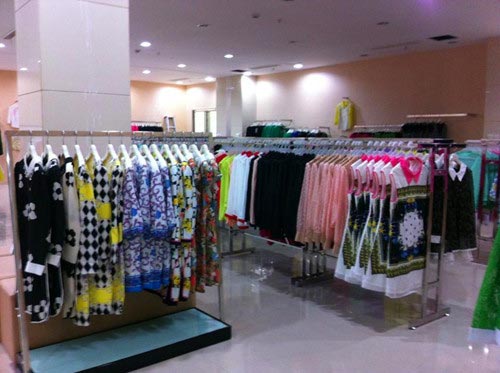 蒂米丝儿女装店形象展示