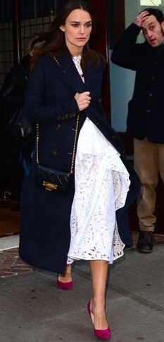 拒绝寒冷 好莱坞A咖女星人手一件长款大衣