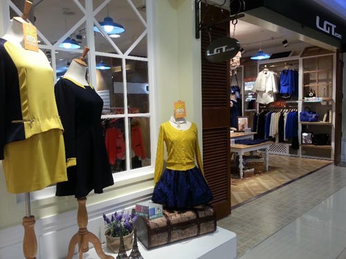 艾上乐品店面形象展示