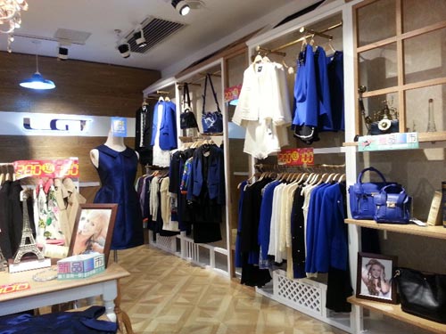 艾上乐品店面形象展示