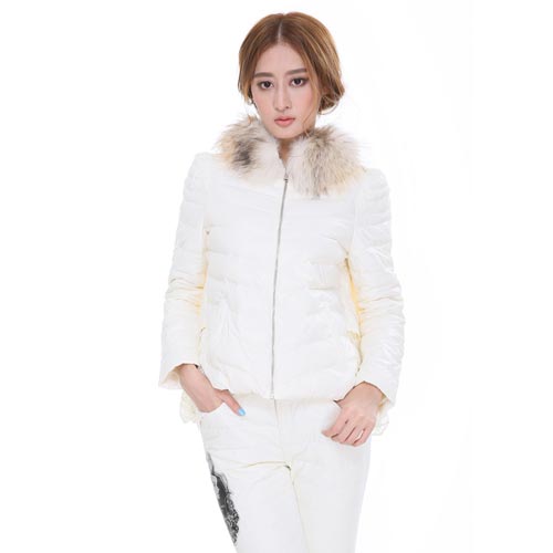 梵凯冬季女式加厚轻薄淑女羽绒服