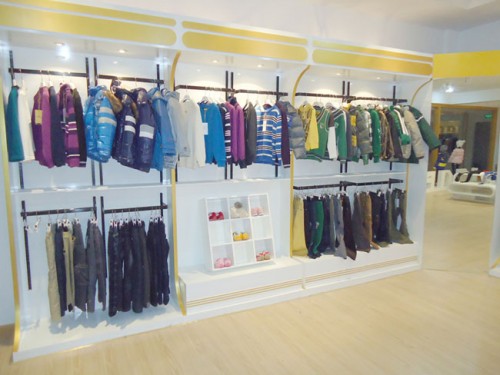 迪安蒂童装店形象