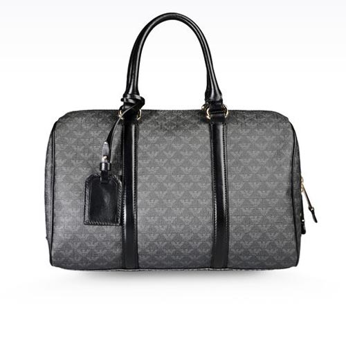 LOGO 款印花 PVC 旅行箱