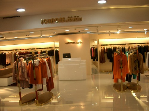 卓姿乔雅店铺展示