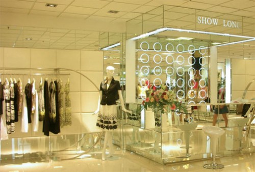 舒朗女装店形象展示