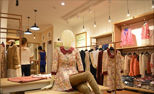 Fay-Fayee费依店面形象展示