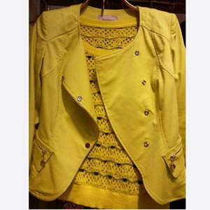 雅轩菲格 14年春款短外套