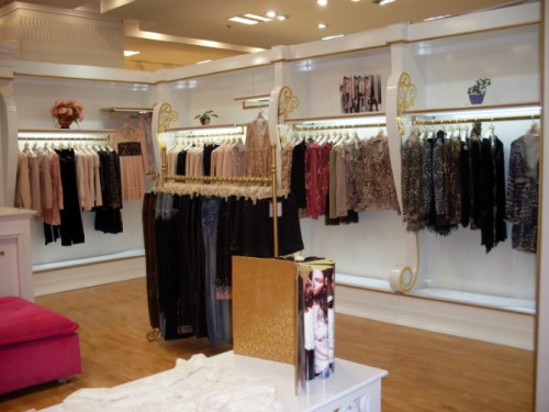 伊珀比迩女装店