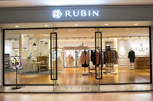 如缤店面陈列-门口