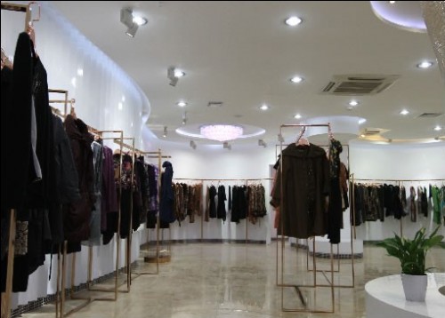 诗曼可女装店面