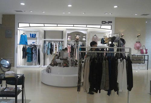 Five Plus店面形象展示