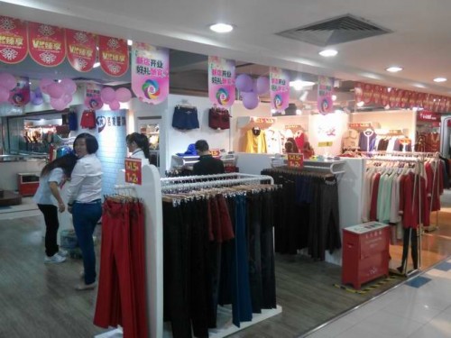 名美女装店图片