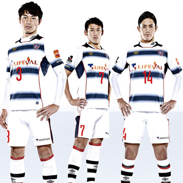 茵宝品牌发布东京FC队2015赛季全新客场球衣