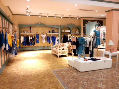 索玛品牌女装--店铺形象图