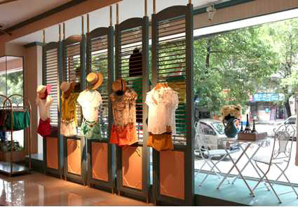 索玛品牌女装--店铺形象图