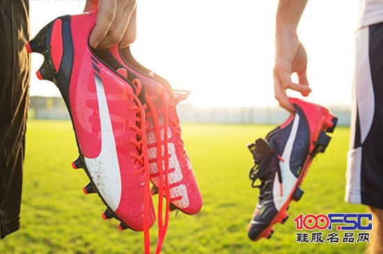 PUMA发布新款evoPOWER 1.2 FG足球战靴
