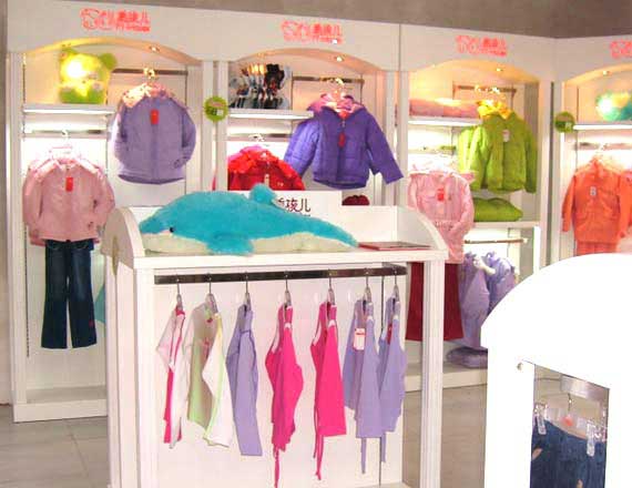 美孩儿童装实体店