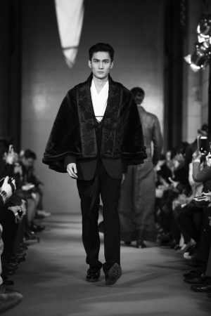 恒源祥亮出礼仪服饰新招牌