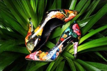 新锐女鞋品牌柯玛妮克2015年春季新品上市