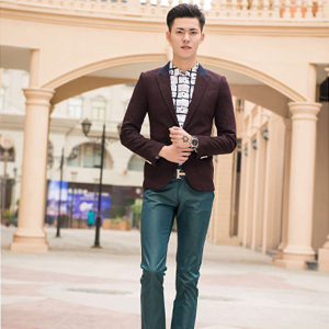 男士时尚修身小西装