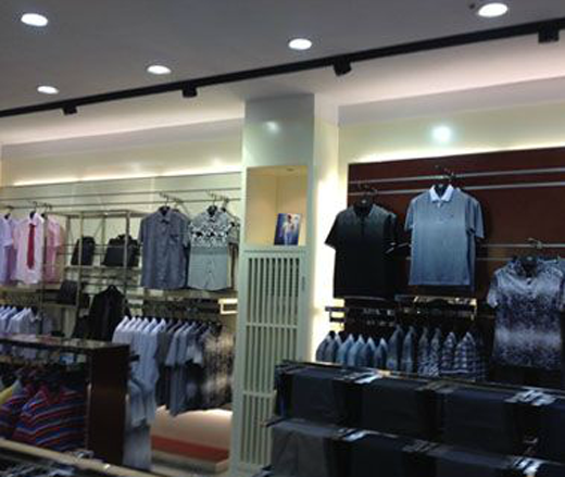 （杜丘)老爷车形象店