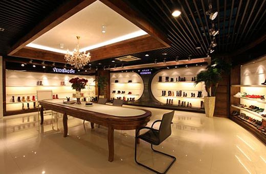 威帝波狮实体店展示图