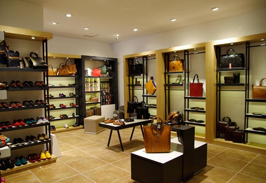 铭品鞋门店展示