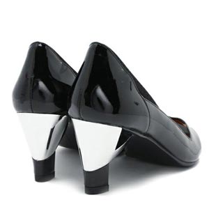 un itednude1月个性双边带气质真皮高跟鞋