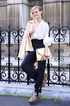 不冷不热的天气  怎可没有衬衣的陪伴？