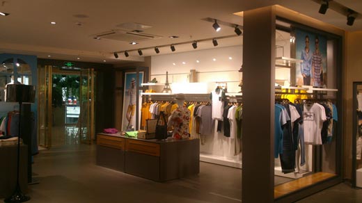 柏尼丹顿终端形象展示