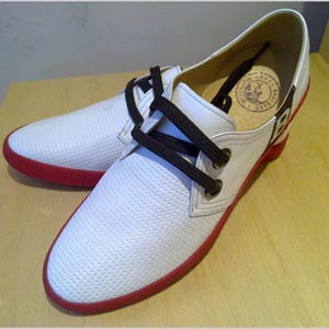 山鹿男士休闲皮鞋二