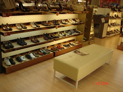 比莉华店面形象展示