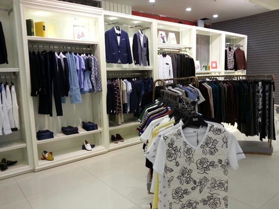 D&W广州新都汇一楼店面形象