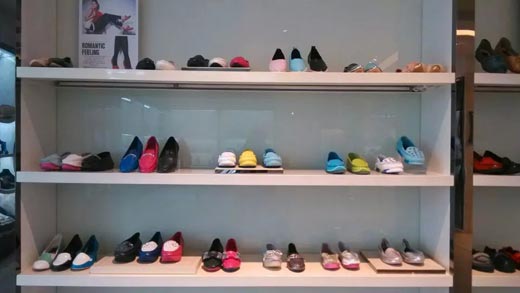 花王女鞋店面形象展示