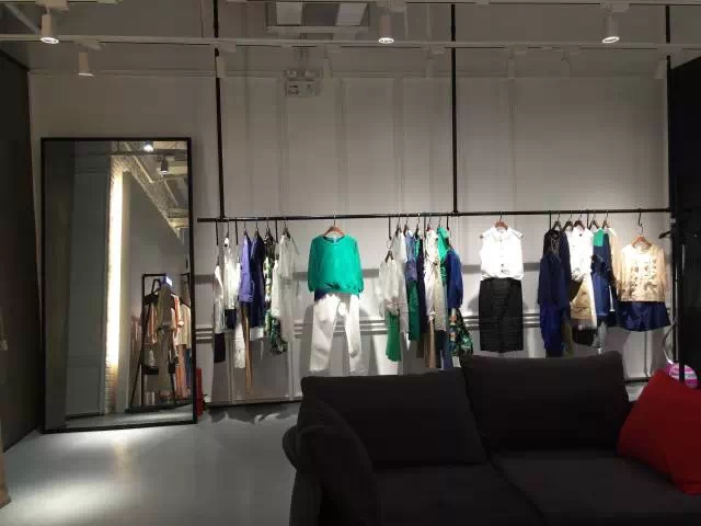 爱城市esons店铺形象展示